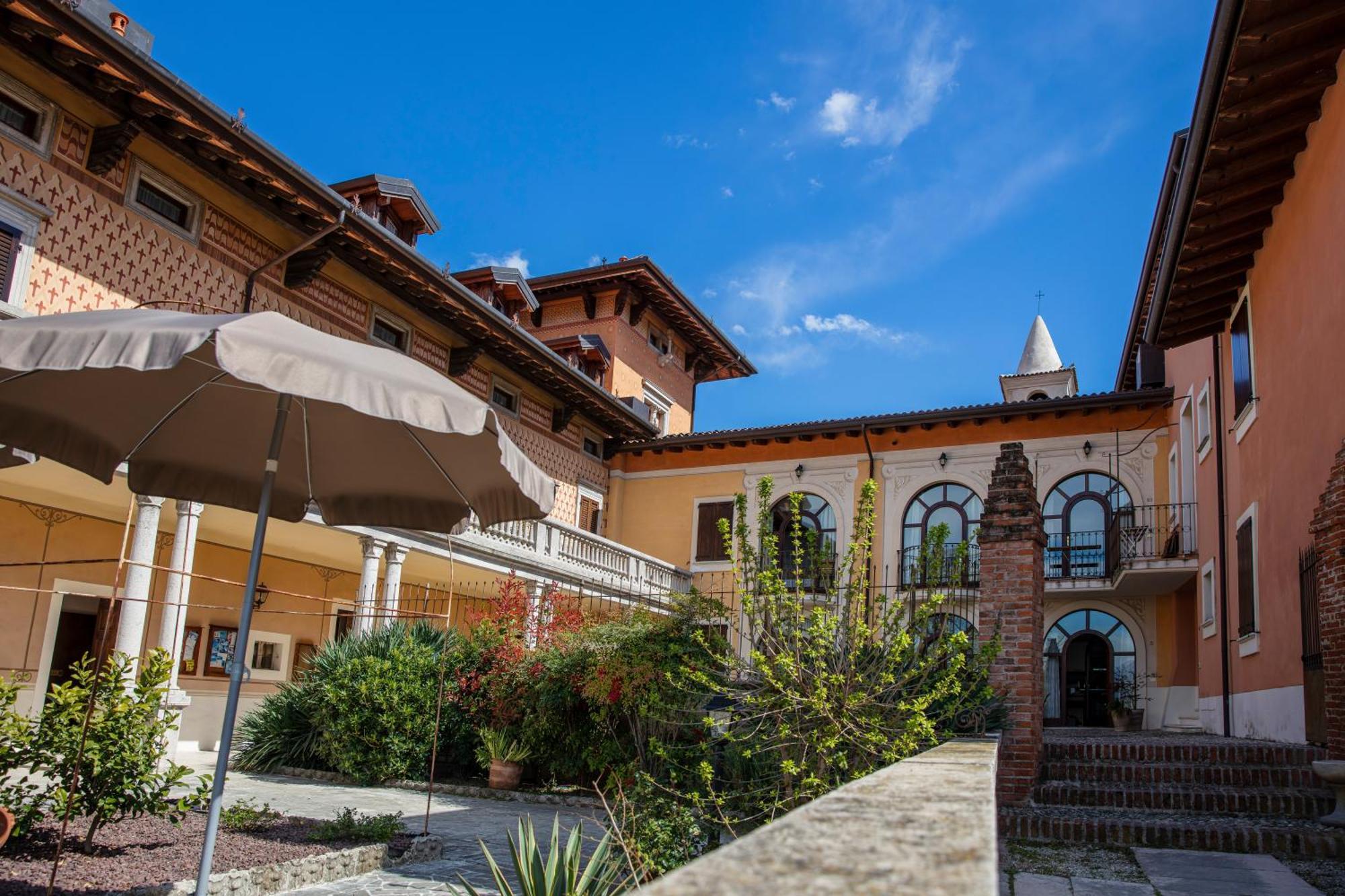 Villa Santa Caterina Manerba del Garda Bagian luar foto